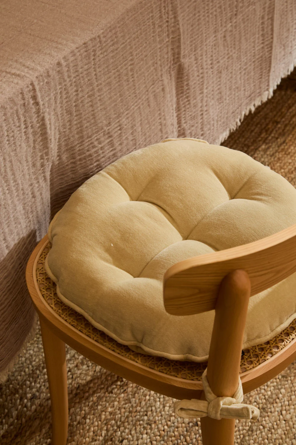 Cojín de silla redondo de terciopelo crudo Velour - Image 3