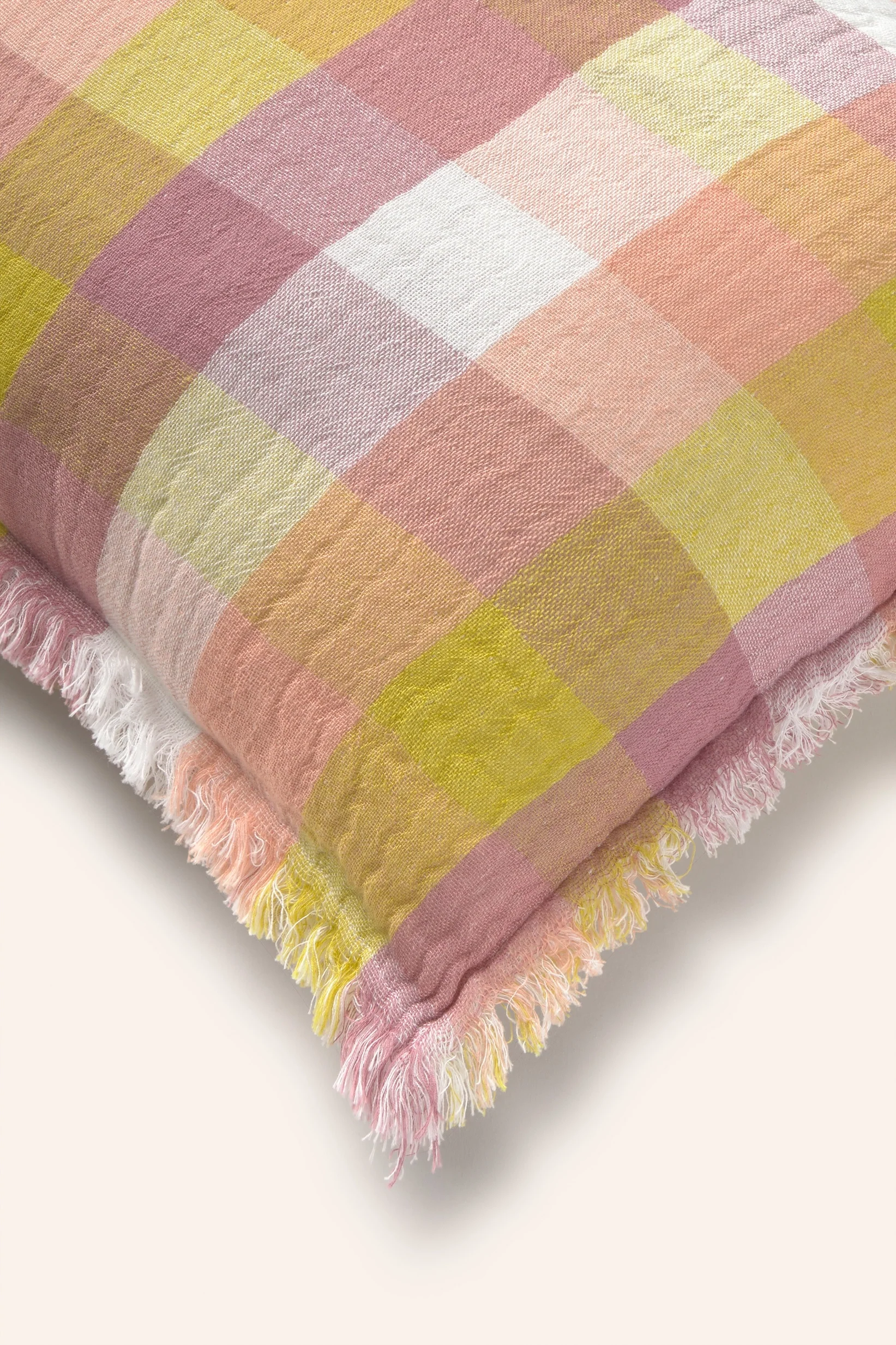 Funda de cojín cuadrada de vichy multicolor Nasau - Image 6