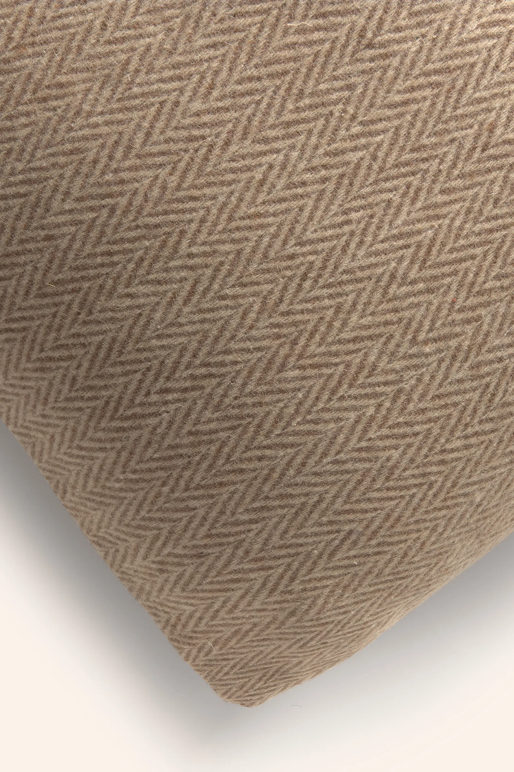 Funda de cojín de lana beige Montana - Image 8