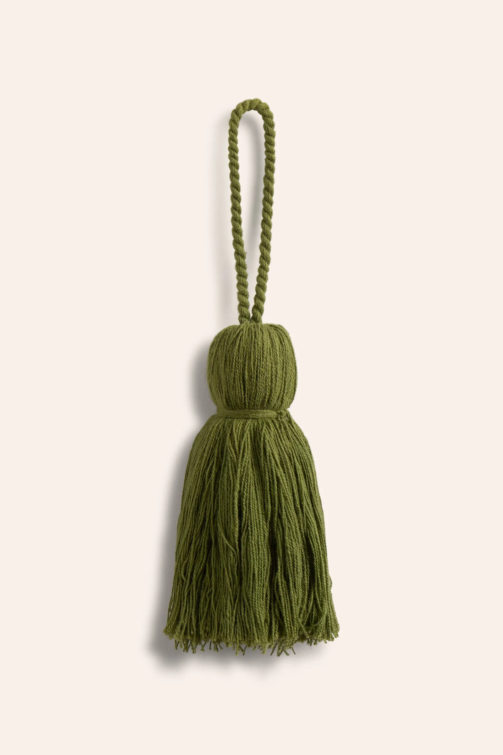 Pompón verde oscuro Horn - Image 6