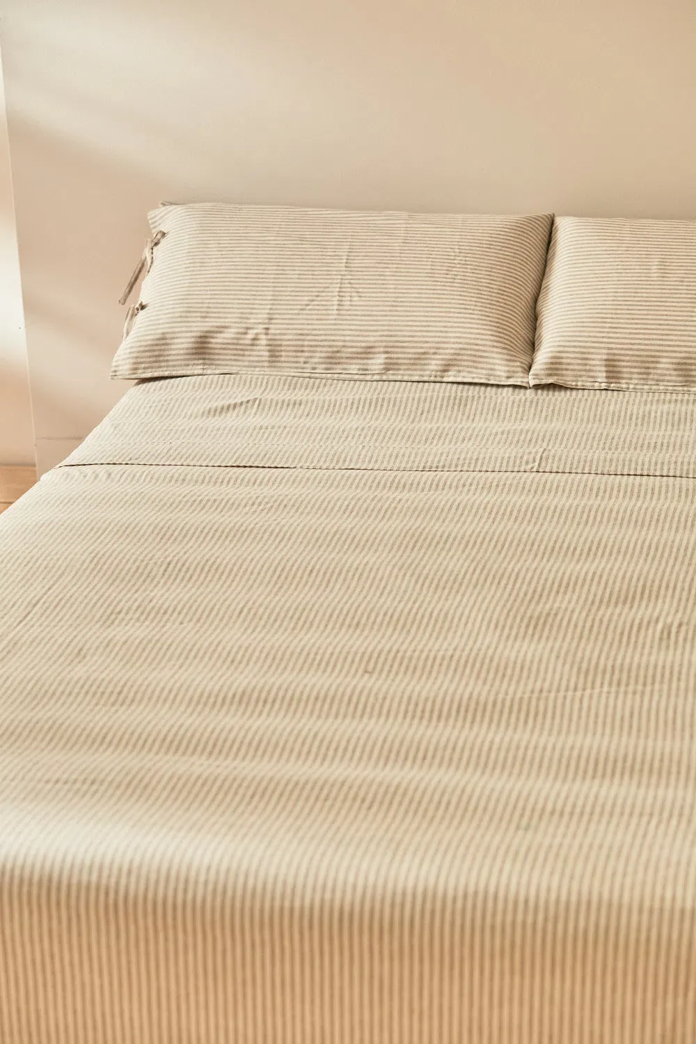 Sábana encimera a rayas de lino y bambu verde + funda de almohada Bambu - Image 4
