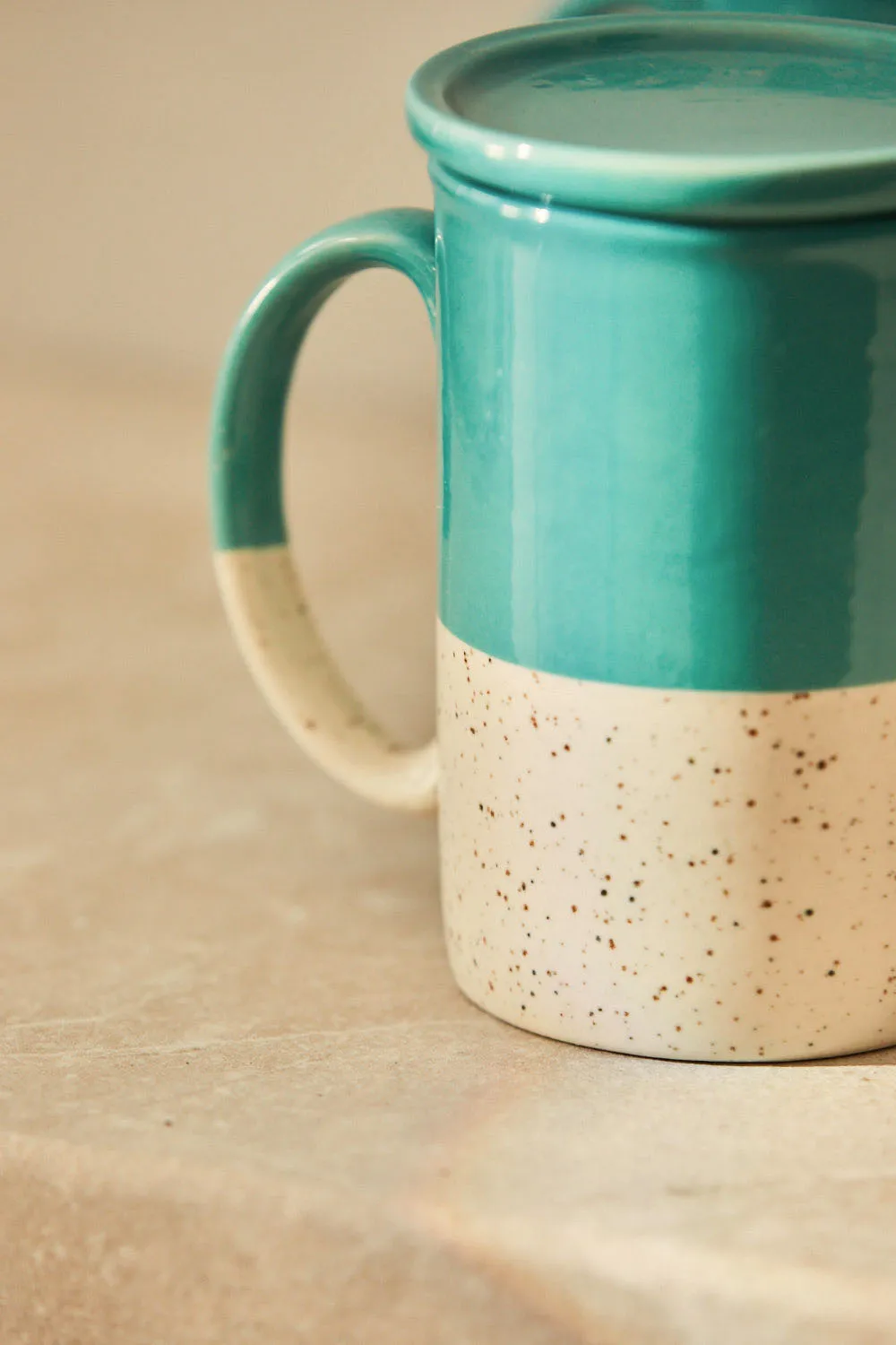 Taza de cerámica con tapa Chai - Image 3