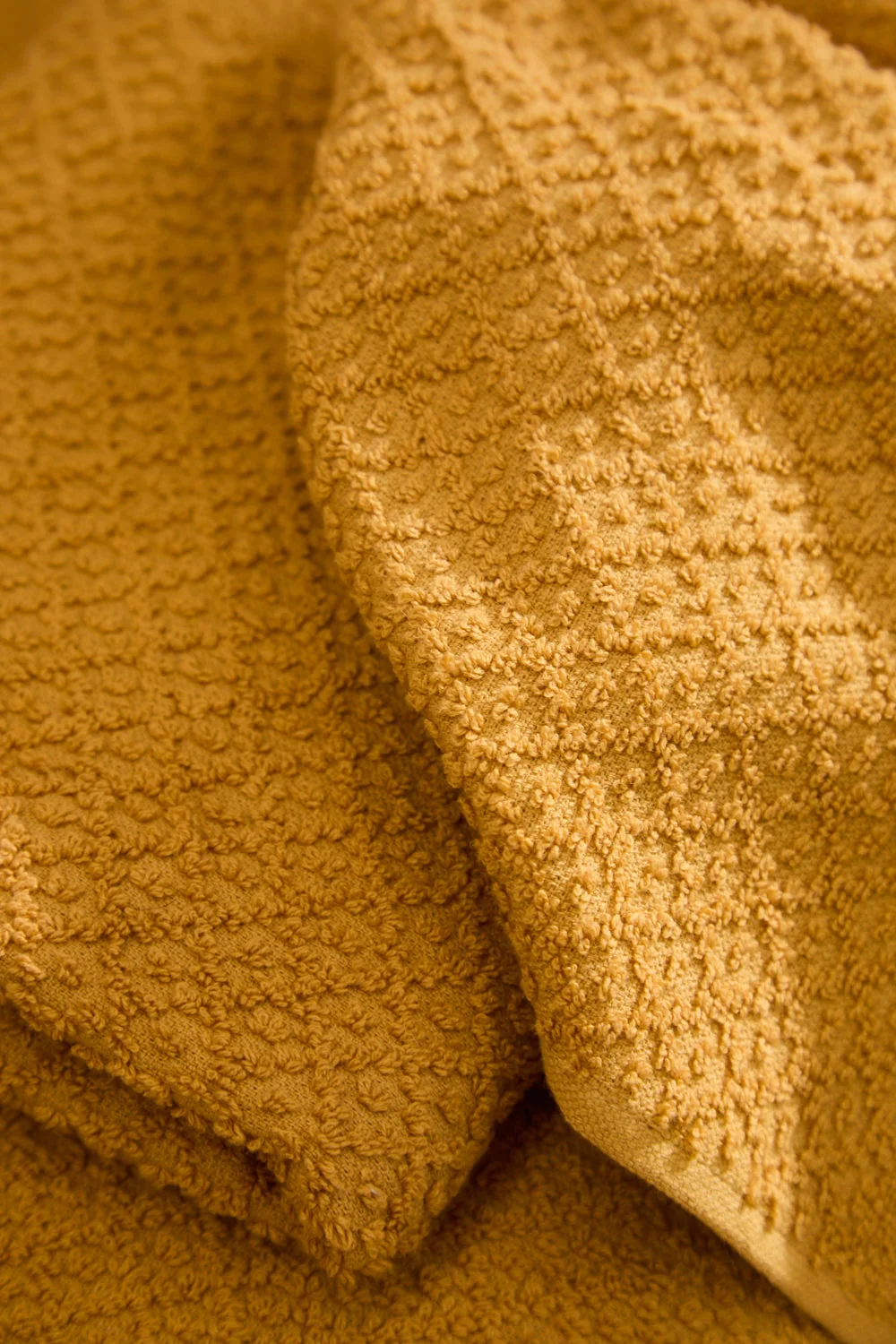 Toalla de baño de algodón de gramaje 500 g/m² mostaza Venus - Image 2