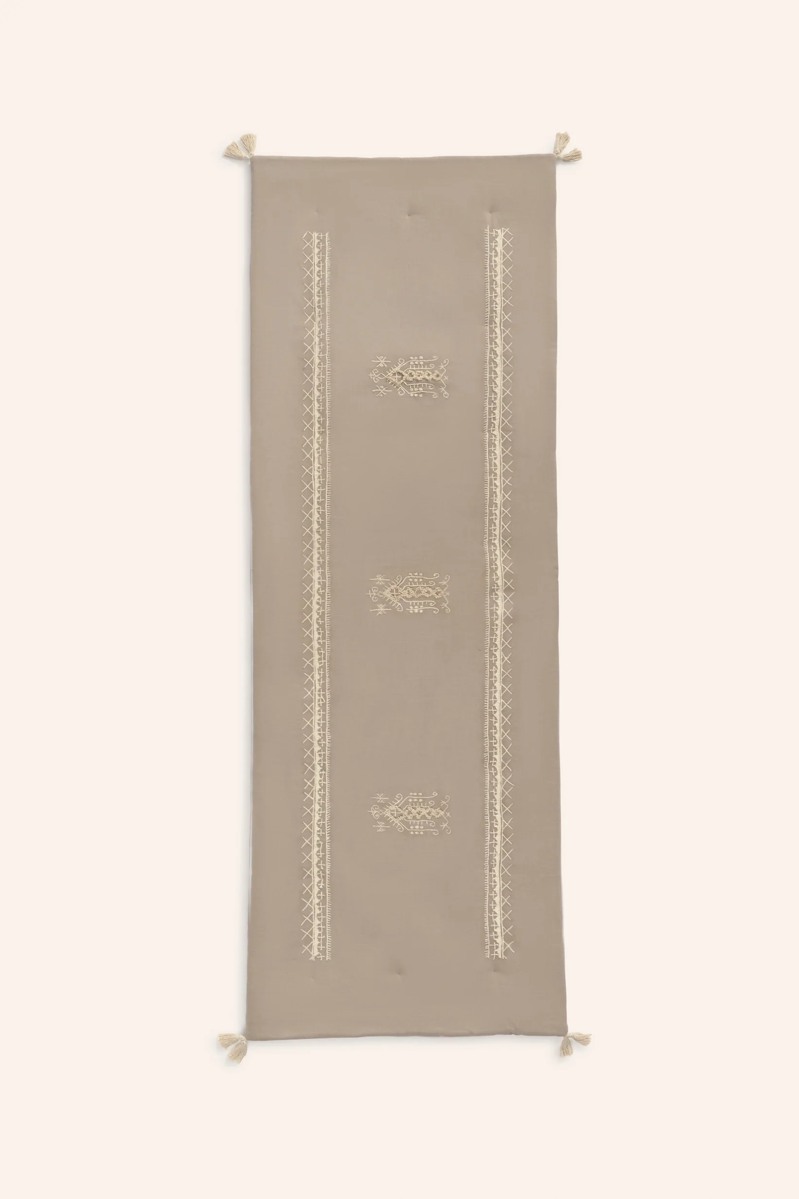 Topper acolchado con bordado gris oscuro Traste - Image 6